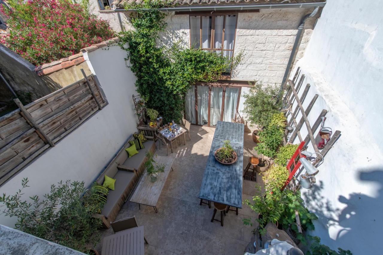 Maison De Mon Pere エーグ・モルト エクステリア 写真
